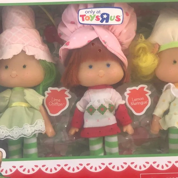 Strawberry Shortcake Classic Collection Dolls - Picture 7 of 8